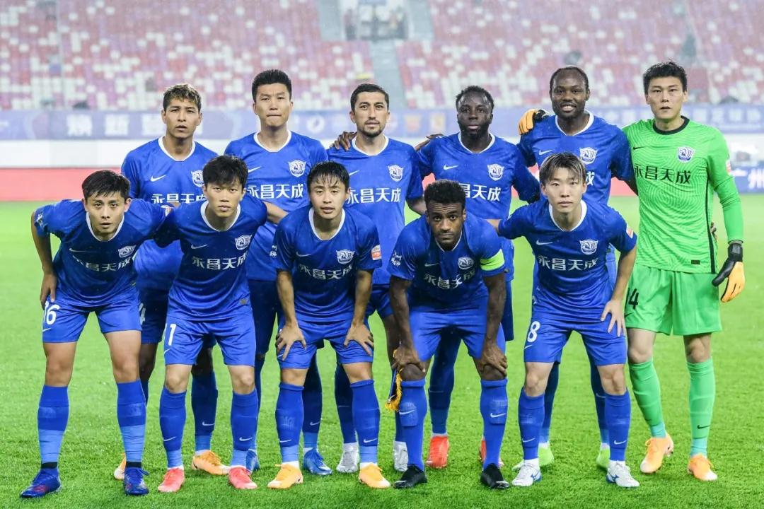 مشاهده مباراه ليفربول وريال مدريد بث مباشر الان