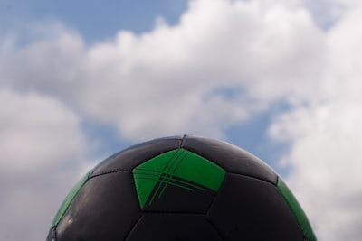 ملخصمباراةالاتحادوالنصرالعمانيمواجهةناريةفيبطولةكأسالخليج